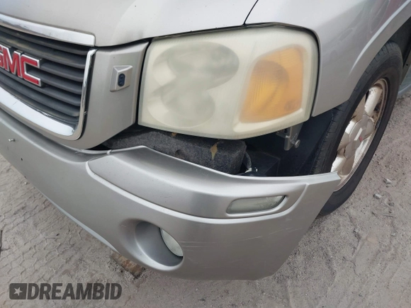 2002 GMC Envoy SLT with VIN 1GKDT13S522420800, listed as a IAAI auction lot 41624195 with 255,745 mi miles. Bid and sale history available at carsss.com. Image 15.