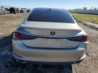 2022 Lexus ES with VIN 58AFZ1B11NU122351, listed as a Copart auction lot 81388374 with 27,198 mi miles and Salvage Title. Bid and sale history available at carsss.com. Image 6.