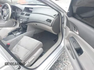 2008 Honda Accord LX-P z VIN 1HGCP26408A033117, wystawiony jako IAAI lot #41572548 z przebiegiem 242 816 mil mil oraz . Historia ofert i sprzedaży dostępna na DreamBid. Obrazek 5.