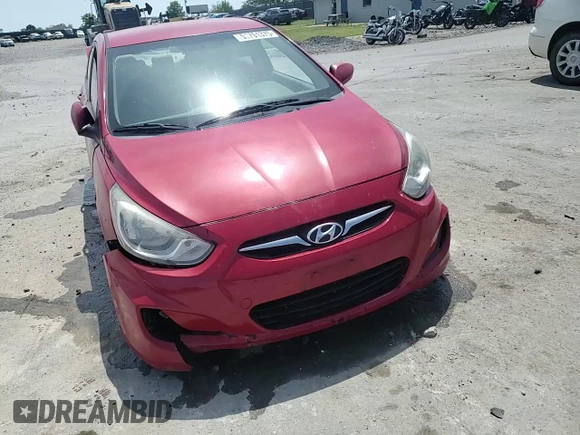 2013 Hyundai Accent GLS z VIN KMHCT4AE8DU441908, wystawiony jako Copart lot #53751375 z przebiegiem 146 721 mil mil oraz Szkoda całkowita • Salvage title. Historia ofert i sprzedaży dostępna na DreamBid. Obrazek 13.
