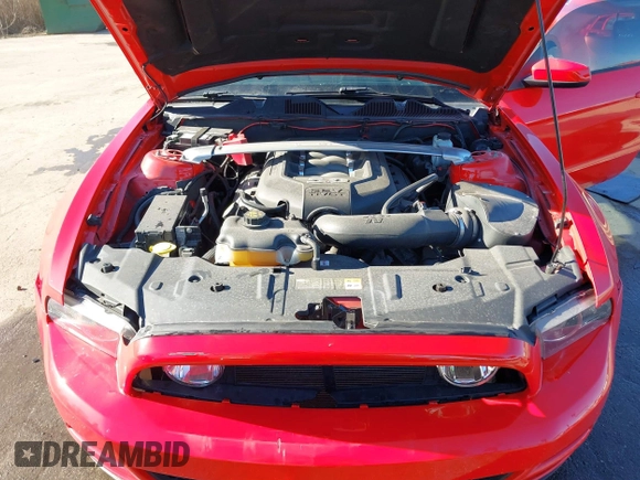 2013 Ford Mustang GT with VIN 1ZVBP8CFXD5215667, listed as a IAAI auction lot 41525268 with 129,561 mi miles and . Bid and sale history available at DreamBid. Image 10.