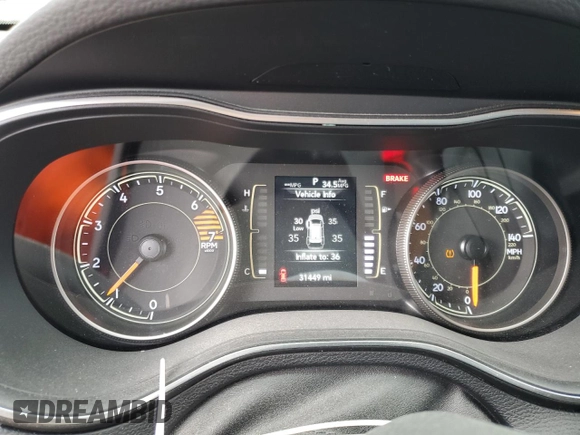 2019 Jeep Cherokee Latitude Plus z VIN 1C4PJLLB9KD204558, wystawiony jako Copart lot #54614525 z przebiegiem 31 449 mil mil oraz Szkoda całkowita • Salvage title. Historia ofert i sprzedaży dostępna na DreamBid. Obrazek 9.