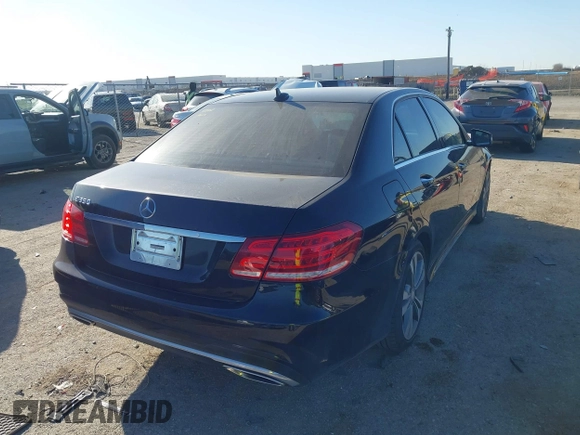 2014 Mercedes-Benz E-Class E 350 Sport with VIN WDDHF5KB0EA789299, listed as a IAAI auction lot 41763844 with 105,253 mi miles. Bid and sale history available at carsss.com. Image 4.