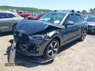 2023 Audi Q5 S line Prestige с VIN WA1FAAFY7P2054575, выставлен на аукционе IAAI как лот 42541896 с пробегом Не указан миль и . История ставок и продаж доступна на DreamBid. Изображение 17.