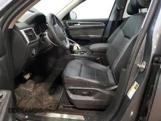 2022 Volkswagen Atlas SE with VIN 1V2KP2CA5NC550397, listed as a Copart auction lot 87377514 with 56,235 mi miles and Salvage title. Bid and sale history available at DreamBid. Image 7.