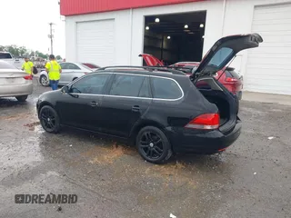2014 Volkswagen Jetta TDI w/Sunroof z VIN 3VWPL7AJ4EM609051, wystawiony jako IAAI lot #42144472 z przebiegiem 149 686 mil mil oraz . Historia ofert i sprzedaży dostępna na DreamBid. Obrazek 3.