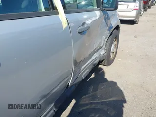2008 Ford Escape XLS с VIN 1FMCU02Z88KC70862, выставлен на аукционе IAAI как лот 42552892 с пробегом 90 241 миль миль и . История ставок и продаж доступна на DreamBid. Изображение 6.