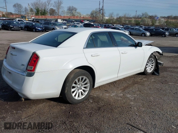 2012 Chrysler 300 с VIN 2C3CCAAG6CH116930, выставлен на аукционе IAAI как лот 41940820 с пробегом 208 279 миль миль и . История ставок и продаж доступна на DreamBid. Изображение 4.