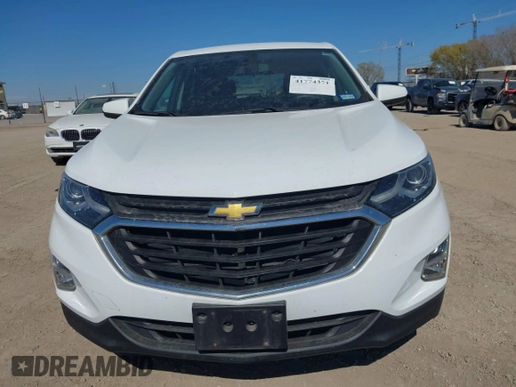 2018 Chevrolet Equinox LT with VIN 2GNAXJEV9J6281872, listed as a IAAI auction lot 41774371 with 99,152 mi miles. Bid and sale history available at carsss.com. Image 13.