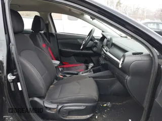 2020 Kia Forte LXS with VIN 3KPF24AD0LE154507, listed as a IAAI auction lot 41575571 with 125,920 mi miles. Bid and sale history available at carsss.com. Image 5.