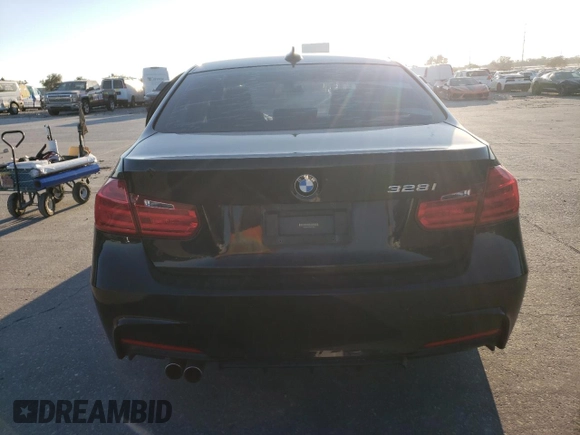2015 BMW 3 Series 328i z VIN WBA3A5C5XFF610800, wystawiony jako Copart lot #82969214 z przebiegiem 113 508 mil mil oraz Szkoda całkowita • Salvage title. Historia ofert i sprzedaży dostępna na DreamBid. Obrazek 6.