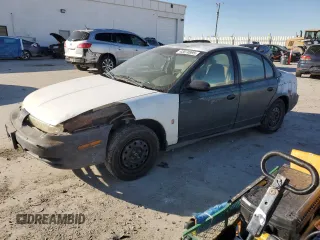 1998 Saturn SL with VIN 1G8ZF5287WZ120978, listed as a Copart auction lot 43070995 with 279,889 mi miles and Salvage Title. Bid and sale history available at carsss.com. Image 1.
