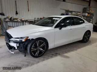 2020 Volvo S60 R-Design with VIN 7JRA22TM4LG073071, listed as a Copart auction lot 49549104 with 42,702 mi miles. Bid and sale history available at carsss.com. Image 1.