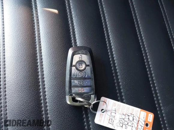 2020 Ford Edge SEL с VIN 2FMPK4J93LBB56268, выставлен на аукционе IAAI как лот 41956878 с пробегом 226 805 миль миль и . История ставок и продаж доступна на DreamBid. Изображение 11.