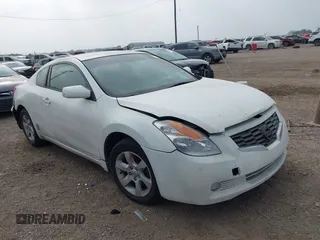 2009 Nissan Altima 2.5 S with VIN 1N4AL24E19C172195, listed as a IAAI auction lot 41788093 with 166,647 mi miles. Bid and sale history available at carsss.com. Image 1.