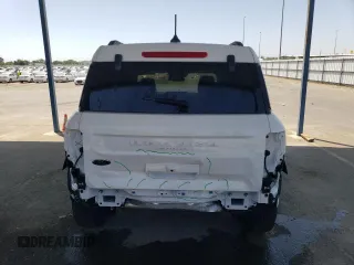 2025 Ford Bronco Sport Big Bend z VIN 3FMCR9BN8SRE52860, wystawiony jako Copart lot #59328195 z przebiegiem 2 742 mil mil oraz Czysty tytuł • Clean title. Historia ofert i sprzedaży dostępna na DreamBid. Obrazek 6.
