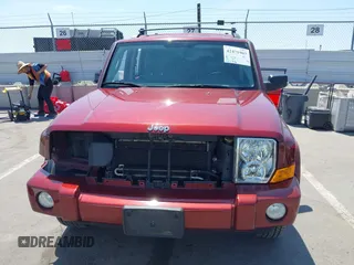 2007 Jeep Commander Sport z VIN 1J8HG48K97C530030, wystawiony jako IAAI lot #42471903 z przebiegiem 195 416 mil mil oraz . Historia ofert i sprzedaży dostępna na DreamBid. Obrazek 13.