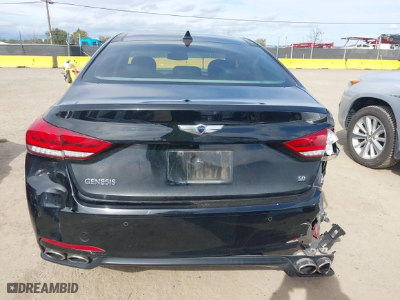 2015 Hyundai Genesis 5.0L with VIN KMHGN4JF7FU024366, listed as a IAAI auction lot 41657517 with 182,251 mi miles. Bid and sale history available at carsss.com. Image 16.
