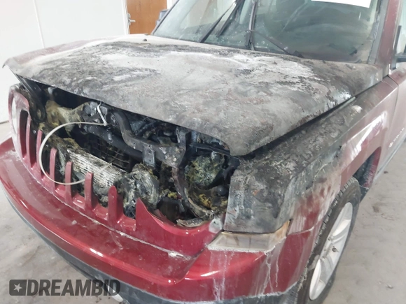 2012 Jeep Patriot Latitude with VIN 1C4NJPFB0CD673775, listed as a IAAI auction lot 42590607 with Not provided miles and . Bid and sale history available at DreamBid. Image 6.