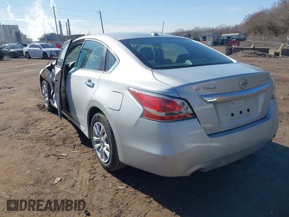 2015 Nissan Altima 2.5 SL with VIN 1N4AL3AP1FN890387, listed as a IAAI auction lot 41533875 with 149,173 mi miles. Bid and sale history available at carsss.com. Image 3.