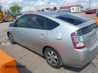 2004 Toyota Prius with VIN JTDKB20U140043642, listed as a IAAI auction lot 42116362 with 192,987 mi miles. Bid and sale history available at carsss.com. Image 3.