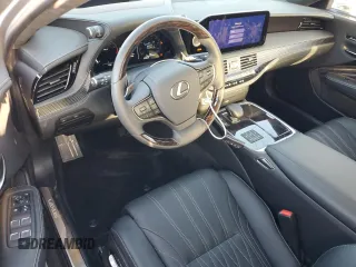 2024 Lexus LS with VIN JTHD51GF5R5012520, listed as a Copart auction lot 49307425 with 1,728 mi miles and Salvage Title. Bid and sale history available at carsss.com. Image 8.