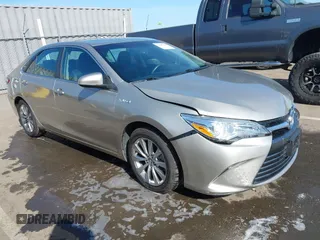 2015 Toyota Camry LE z VIN 4T1BD1FK1FU174975, wystawiony jako IAAI lot #42085034 z przebiegiem 54 728 mil mil oraz . Historia ofert i sprzedaży dostępna na DreamBid. Obrazek 1.
