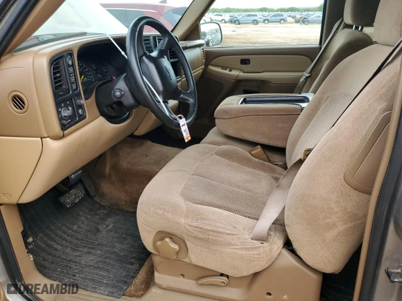 2000 Chevrolet New Tahoe LT with VIN 1GNEK13T7YJ142712, listed as a Copart auction lot 50588245 with 336,210 mi miles and Salvage Title. Bid and sale history available at carsss.com. Image 7.