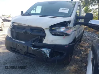 2021 Ford Transit Cargo с VIN 1FTBR1Y88MKA76509, выставлен на аукционе IAAI как лот 42005100 с пробегом 34 029 миль миль и . История ставок и продаж доступна на DreamBid. Изображение 6.