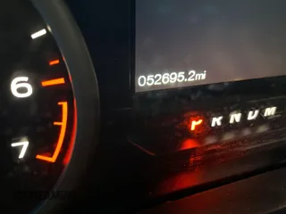 2019 Ford F-150 z VIN 1FTFX1C4XKKE10533, wystawiony jako IAAI lot #42843481 z przebiegiem 52 694 mil mil oraz . Historia ofert i sprzedaży dostępna na DreamBid. Obrazek 13.