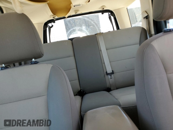 2005 Ford Escape XLS Value with VIN 1FMYU02Z95DA00125, listed as a Copart auction lot 53492325 with 111,032 mi miles and Salvage Title. Bid and sale history available at carsss.com. Image 10.