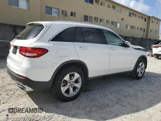 2018 Mercedes-Benz GLC with VIN WDC0G4JB0JV031380, listed as a Copart auction lot 45363465 with 58,077 mi miles and Salvage Title. Bid and sale history available at carsss.com. Image 3.