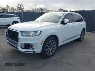2018 Audi Q7 Premium Plus with VIN WA1LHAF71JD031195, listed as a IAAI auction lot 41219666 with 63,641 mi miles. Bid and sale history available at carsss.com. Image 17.