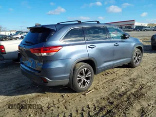 2018 Toyota Highlander LE with VIN 5TDZZRFH1JS246973, listed as a IAAI auction lot 41724379 with 185,461 mi miles and . Bid and sale history available at DreamBid. Image 4.