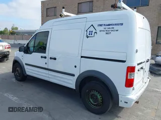 2013 Ford Transit Connect XLT with VIN NM0LS7BN1DT153643, listed as a IAAI auction lot 42658270 with 190,651 mi miles and . Bid and sale history available at DreamBid. Image 3.