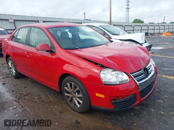 2010 Volkswagen Jetta Limited Edition с VIN 3VWRX7AJ6AM158664, выставлен на аукционе IAAI как лот 42205340 с пробегом 120 002 миль миль и . История ставок и продаж доступна на DreamBid. Изображение 1.