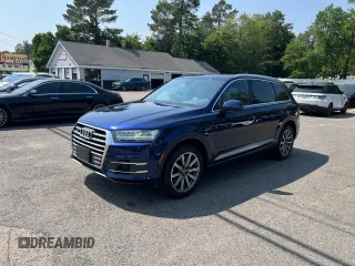 2019 Audi Q7 Premium Plus with VIN WA1LAAF75KD041511, listed as a Copart auction lot 61382725 with 165,707 mi miles and Clean title. Bid and sale history available at DreamBid. Image 2.