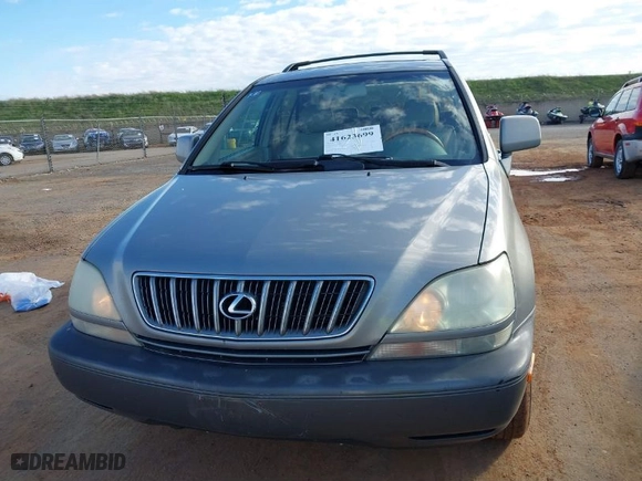 2001 Lexus RX 300 with VIN JTJHF10U310185749, listed as a IAAI auction lot 41623699 with 281,341 mi miles. Bid and sale history available at carsss.com. Image 6.
