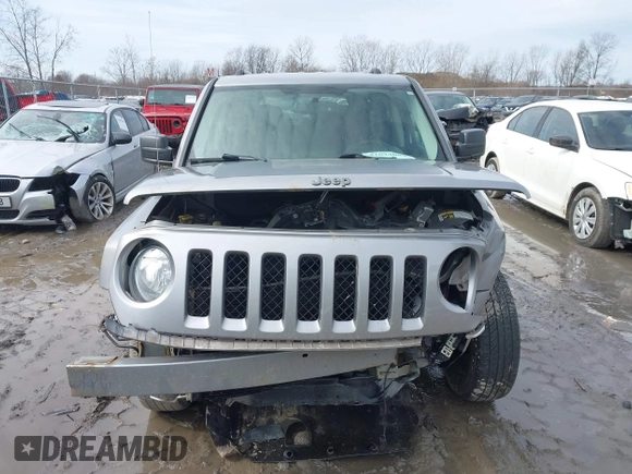 2016 Jeep Patriot Sport with VIN 1C4NJRBB8GD647299, listed as a IAAI auction lot 41673086 with 95,321 mi miles and . Bid and sale history available at DreamBid. Image 12.