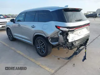 2024 Lexus TX 350 with VIN 5TDAAAA61RS000500, listed as a IAAI auction lot 41847514 with 7,952 mi miles and . Bid and sale history available at DreamBid. Image 3.