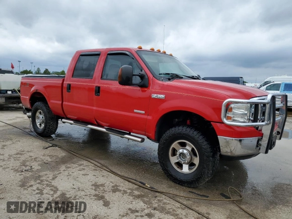 2005 Ford Super Duty F-250 XL with VIN 1FTSW21P15EA95290, listed as a Copart auction lot 61757644 with 0 mi miles and Salvage Title. Bid and sale history available at carsss.com. Image 4.