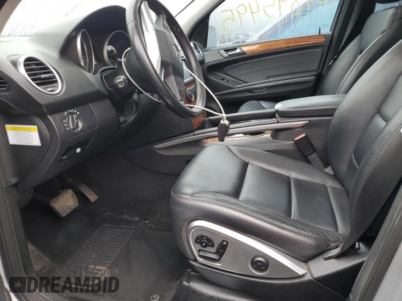 2009 Mercedes-Benz M 350 with VIN 4JGBB86E59A521108, listed as a Copart auction lot 55895495 with 126,829 mi miles and Clean Title. Bid and sale history available at DreamBid. Image 7.