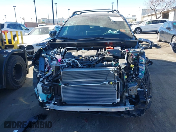 2024 Toyota RAV4 XSE with VIN JTMFB3FV3RD219968, listed as a IAAI auction lot 41305521 with 971 mi miles and . Bid and sale history available at DreamBid. Image 13.
