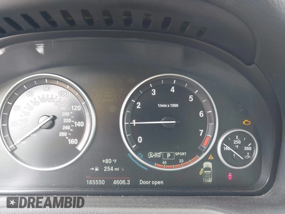 2015 BMW X3 xDrive28i with VIN 5UXWX9C57F0D61270, listed as a IAAI auction lot 42254938 with 185,550 mi miles and . Bid and sale history available at DreamBid. Image 7.