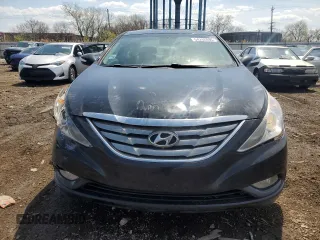 2013 Hyundai Sonata Limited z VIN 5NPEC4AC7DH504924, wystawiony jako Copart lot #54246895 z przebiegiem 168 569 mil mil oraz Szkoda całkowita • Salvage title. Historia ofert i sprzedaży dostępna na DreamBid. Obrazek 5.
