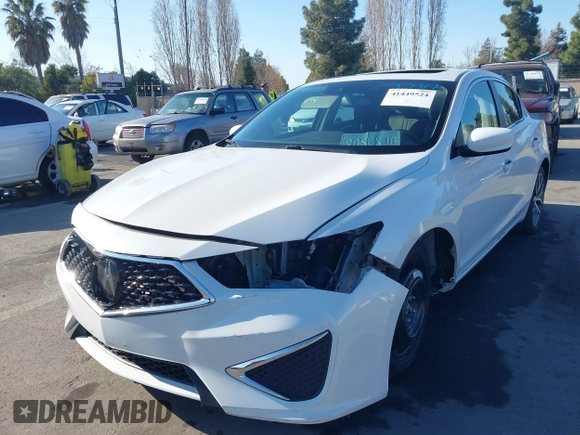 2019 Acura ILX Premium with VIN 19UDE2F72KA012362, listed as a IAAI auction lot 41449524 with 35,682 mi miles and . Bid and sale history available at DreamBid. Image 18.