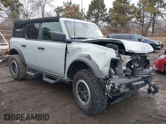 2024 Ford Bronco Big Bend with VIN 1FMDE7BH1RLA98283, listed as a IAAI auction lot 41421097 with 6,418 mi miles and . Bid and sale history available at DreamBid. Image 1.