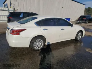 2014 Nissan Altima 2.5 S with VIN 1N4AL3APXEC184657, listed as a Copart auction lot 46947955 with 235,618 mi miles and Salvage Title. Bid and sale history available at carsss.com. Image 3.