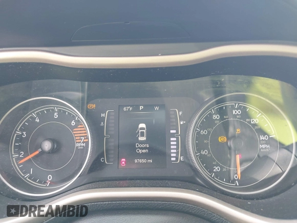 2016 Jeep Cherokee Latitude with VIN 1C4PJMCB2GW357736, listed as a IAAI auction lot 42017755 with 97,650 mi miles. Bid and sale history available at carsss.com. Image 7.