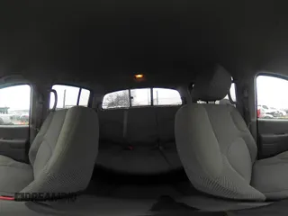 2017 Nissan Frontier SV with VIN 1N6AD0EV4HN772364, listed as a IAAI auction lot 41497663 with 112,992 mi miles and . Bid and sale history available at DreamBid. Image 17.